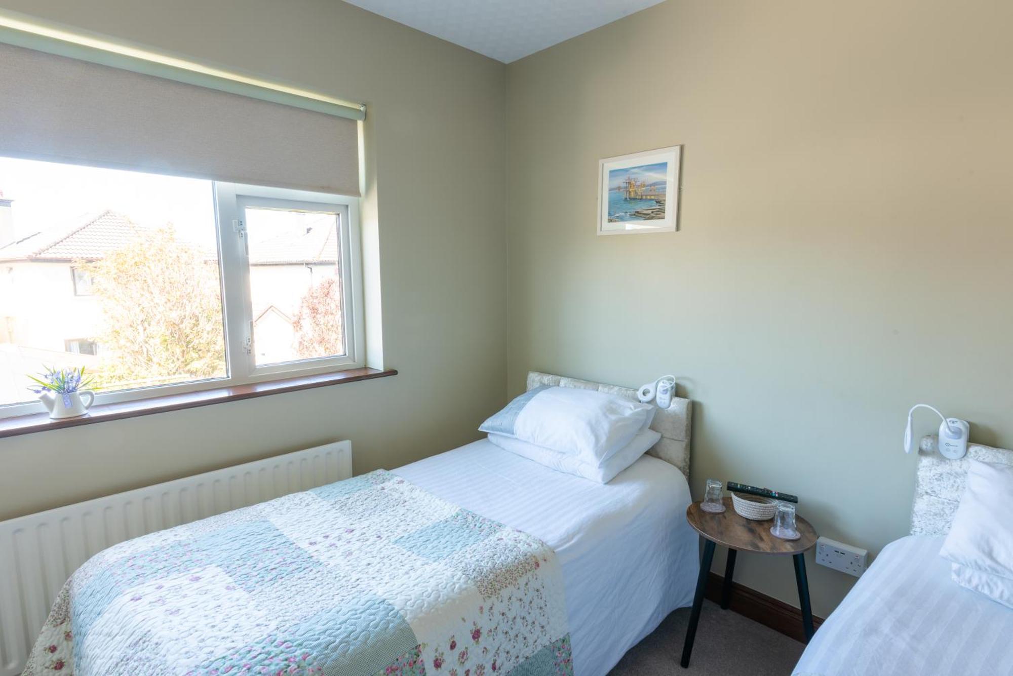 Hotel Avalon House à Galway Extérieur photo