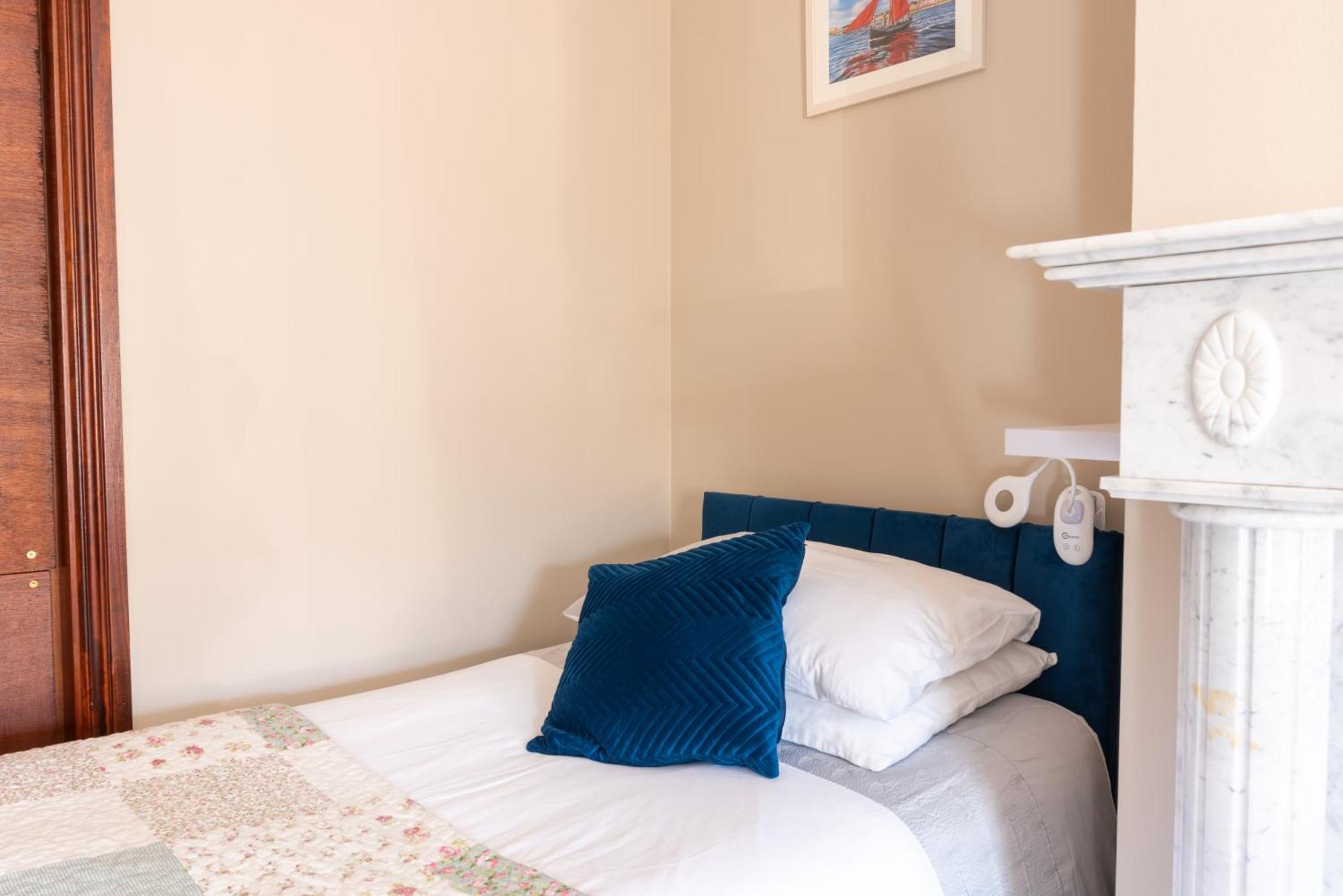 Hotel Avalon House à Galway Extérieur photo